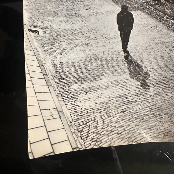 Vintage 1959 Movie Still "A Dog Of Flanders" 7x9 Black & White Walking Alone Sce - Picture 8 of 13